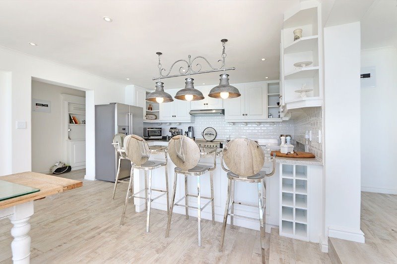 3 Bedroom Property for Sale in Clifton Western Cape